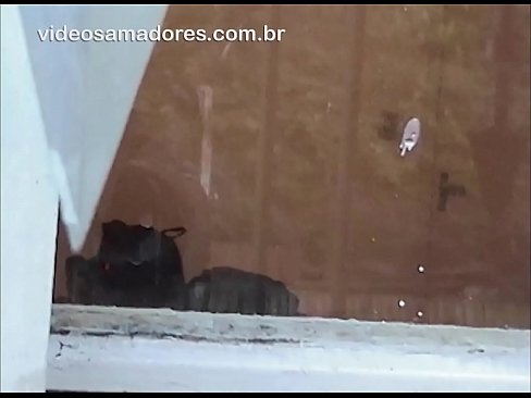 ❤️ Raġel qarn iħares lit-tfajla tiegħu ma' raġel ieħor, jirreġistra video fuck mingħajr ma jfixkel lill-koppja Porno fil-porn mt.porn-mz.ru ❌️