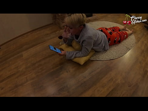 ❤️ Crazy Blonde Irdigħ Huge Dick Irdigħ u Bouncing Fuqha - Sess Anal Porno fil-porn mt.porn-mz.ru ❌️